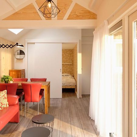 Vakantiehuis 'T Laaisterplakky Zonder Drempels Oude Bildtzijl エクステリア 写真