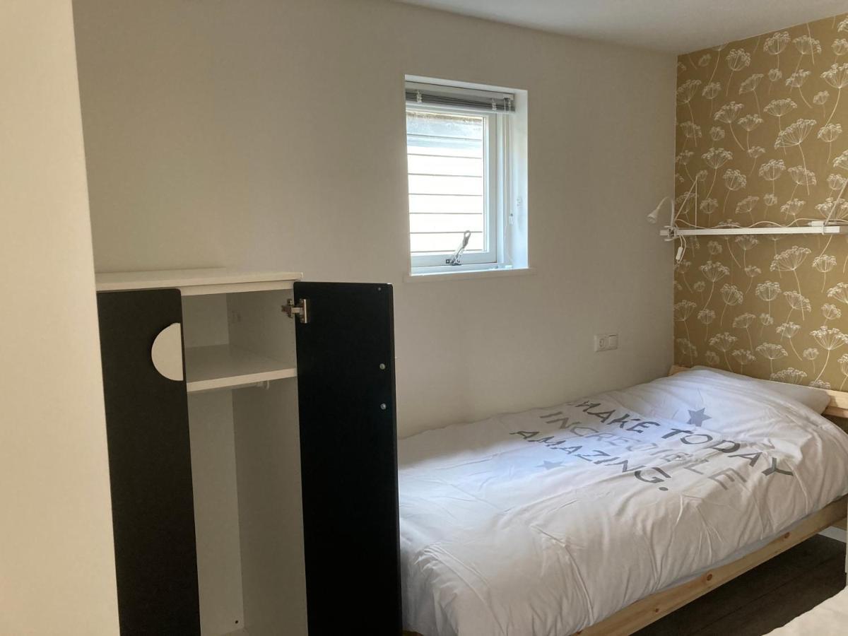 Vakantiehuis 'T Laaisterplakky Zonder Drempels Oude Bildtzijl エクステリア 写真